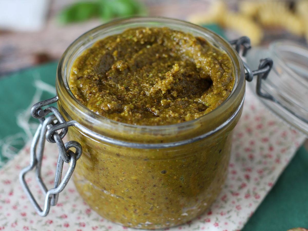 Pistaasipesto, helppo ja maukas kastike - kuva 2