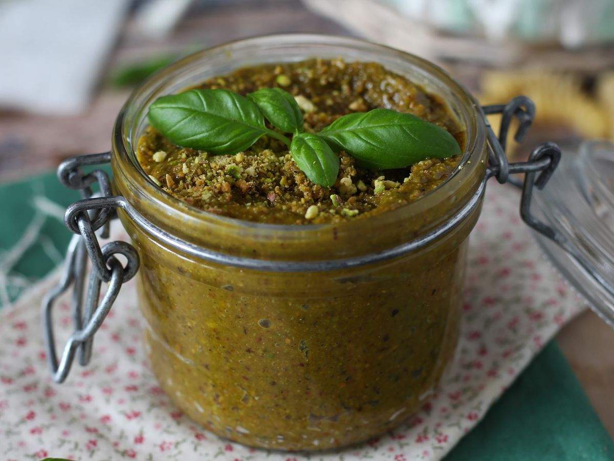 Pistaasipesto, helppo ja maukas kastike - kuva 5