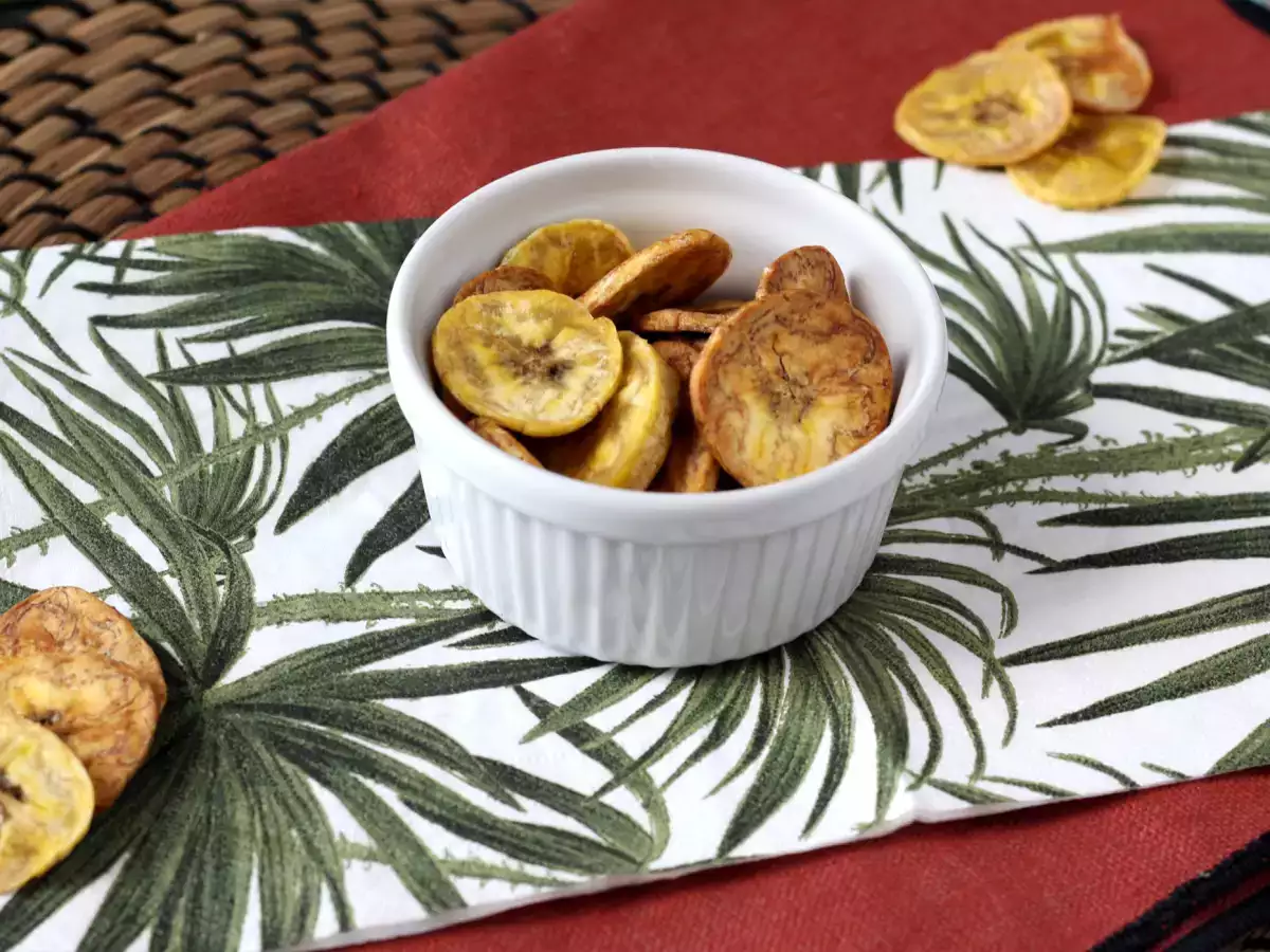 Plantain-sipsit ilmakeittimessä