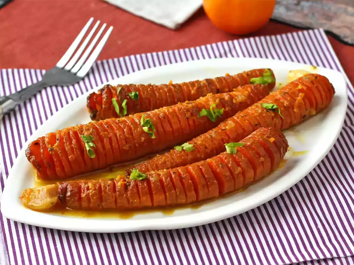 Porkkana hunaja-klementiinikastikkeessa - kuva 3