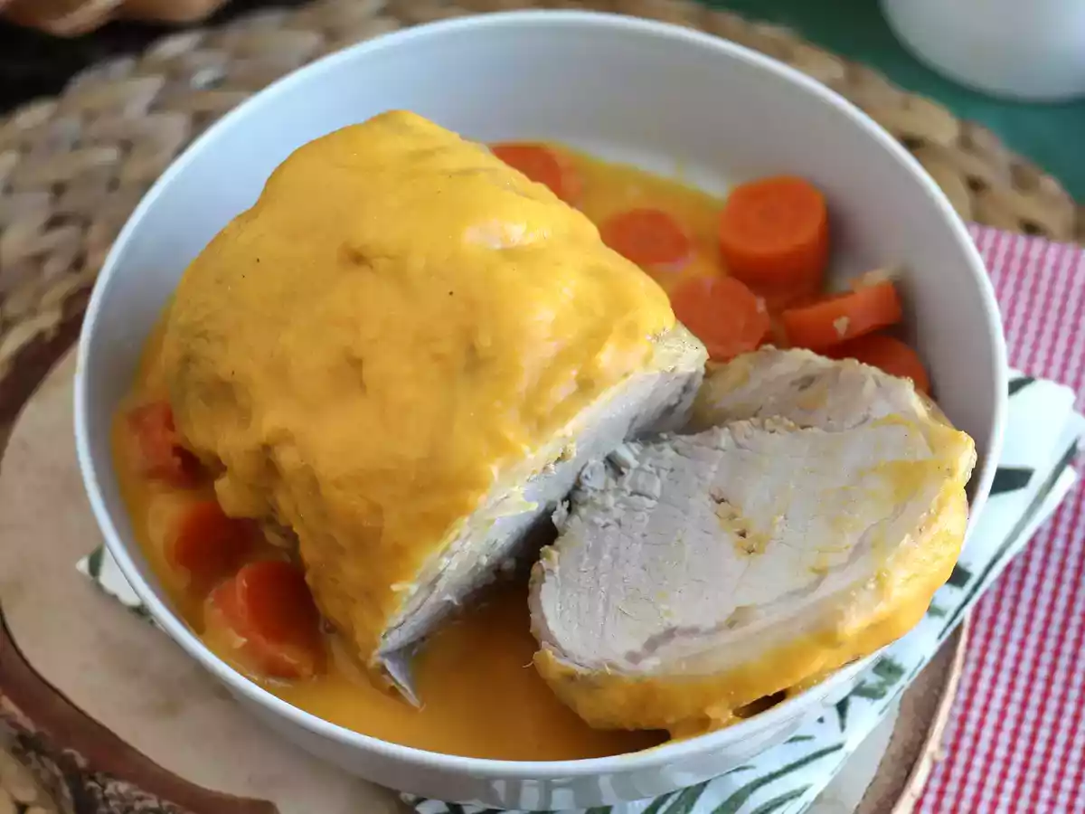 Porsaan ulkofilee oluen ja porkkanakastikkeen kanssa nopeassa keittimessä - kuva 3