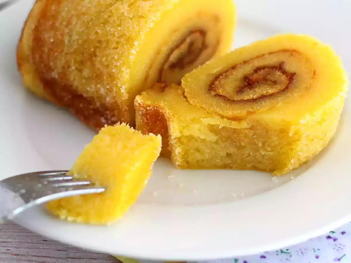 Portugalilainen appelsiinikääretorttu - Torta de laranja - kuva 4