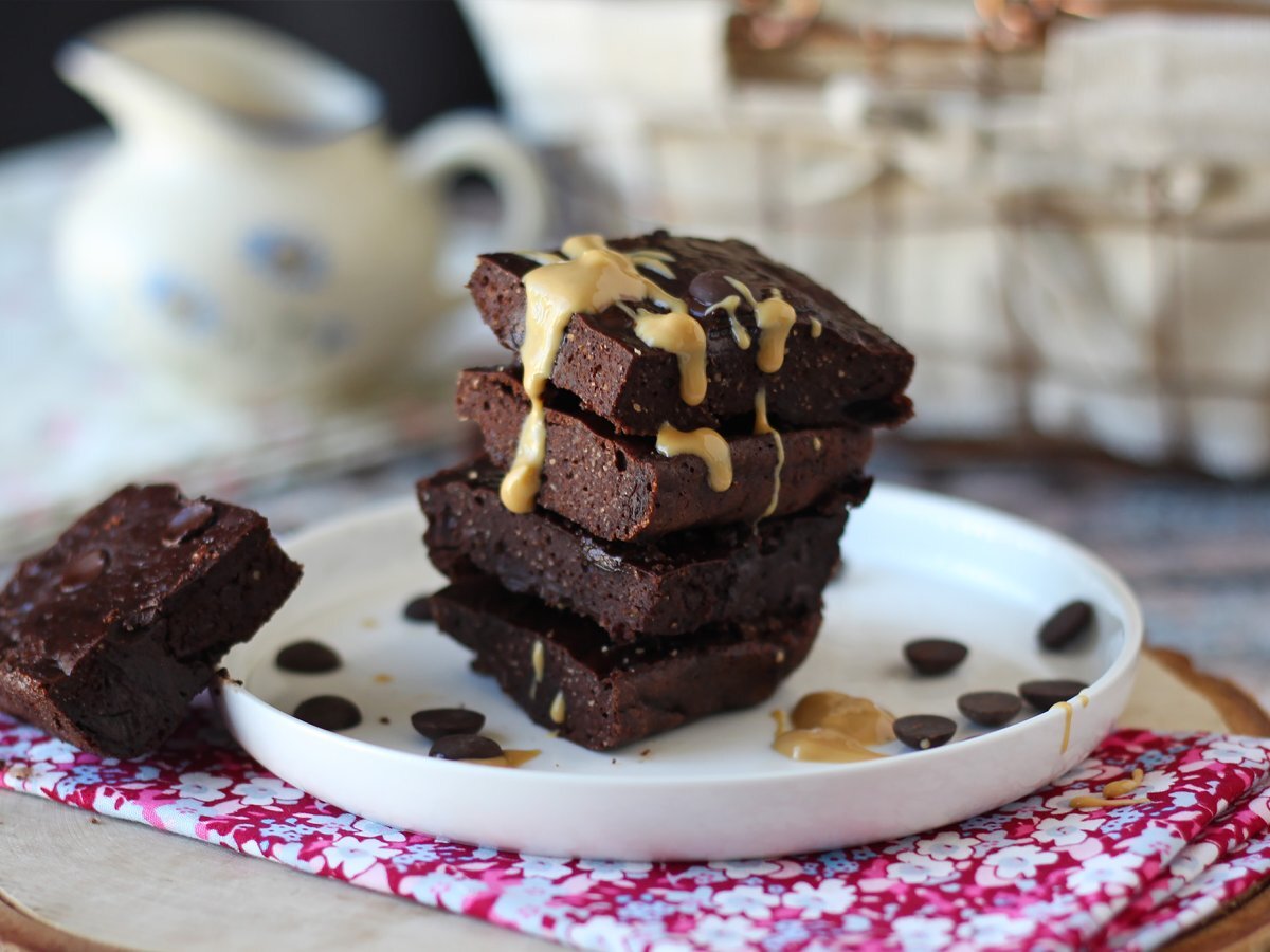 Proteiinibrownie heran kanssa, luonnollisesti gluteeniton - kuva 6