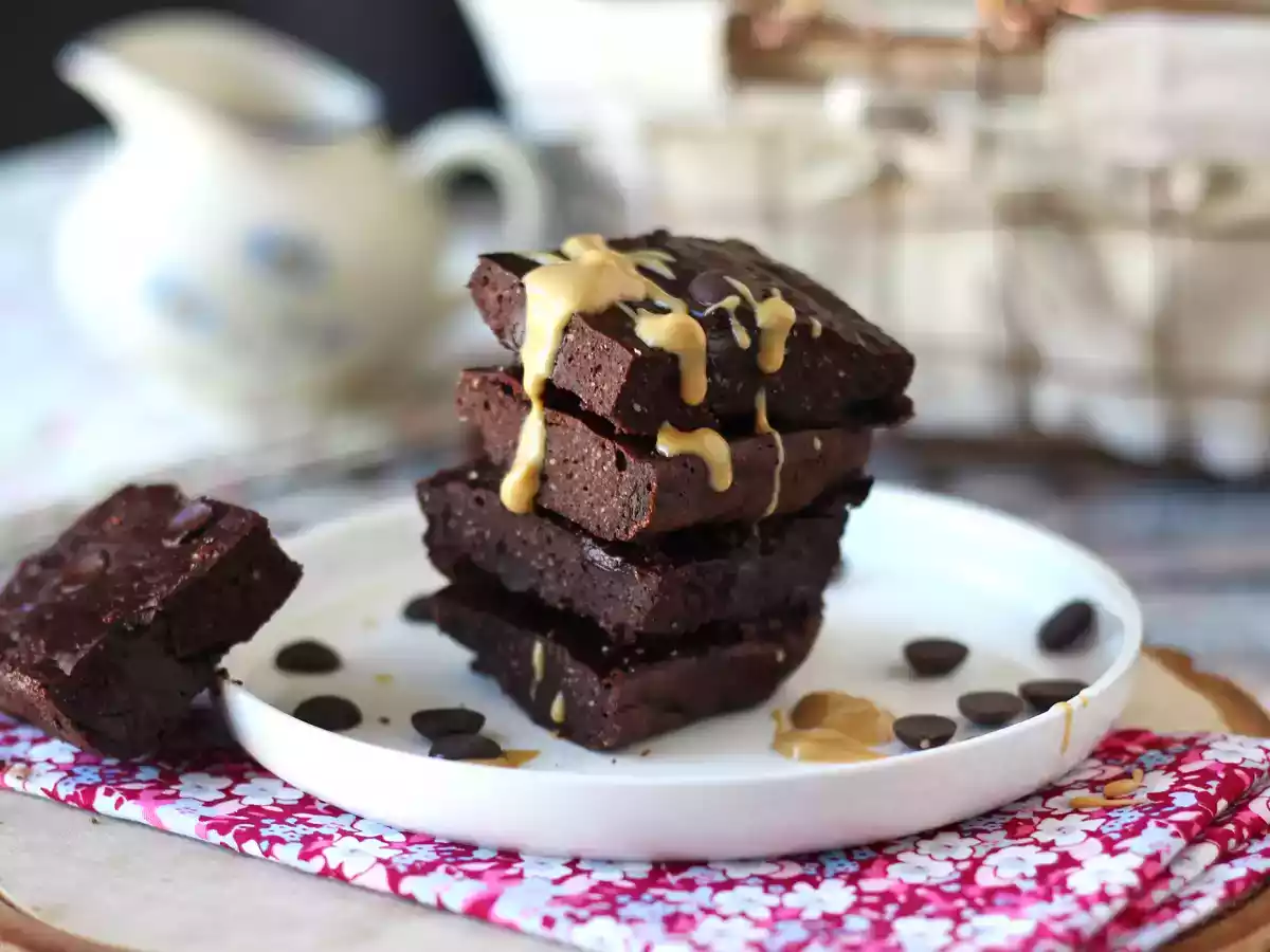 Proteiinibrownie heran kanssa, luonnollisesti gluteeniton - kuva 6