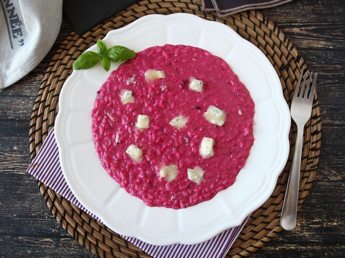 Punajuuri- ja gorgonzola-risotto: värien ja voimakkaiden makujen räjähdysmäinen yhdistelmä. - kuva 3