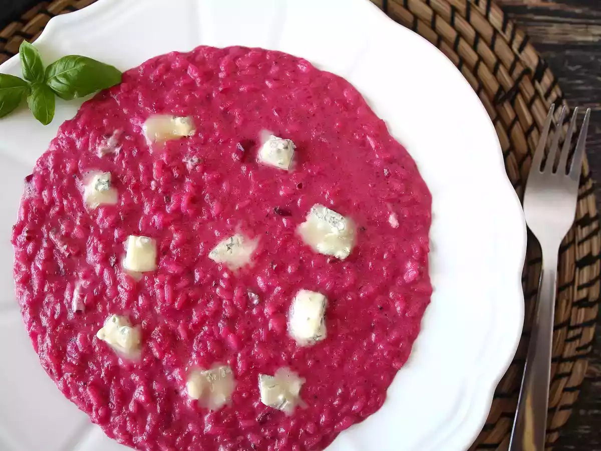 Punajuuri- ja gorgonzola-risotto: värien ja voimakkaiden makujen räjähdysmäinen yhdistelmä. - kuva 5