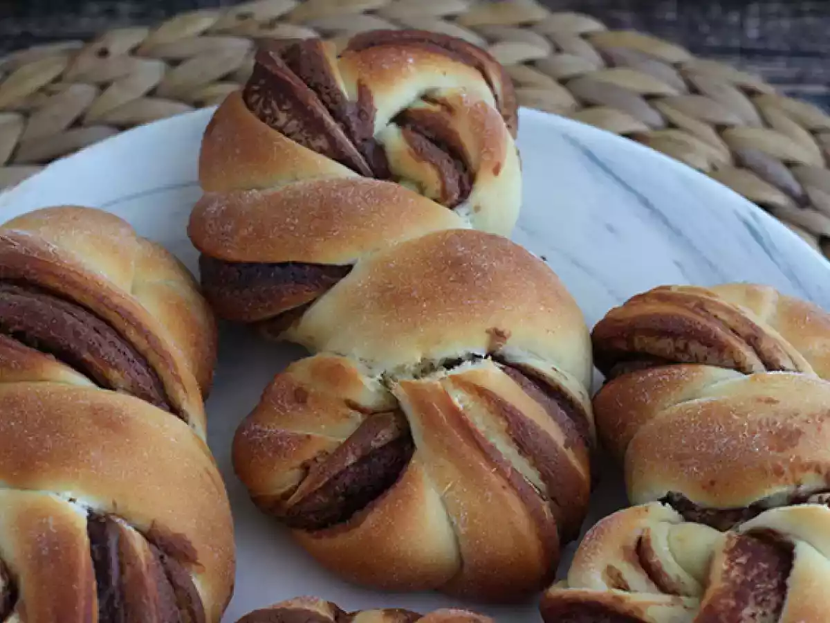 Punottuja briocheja Nutellan kanssa - kuva 3