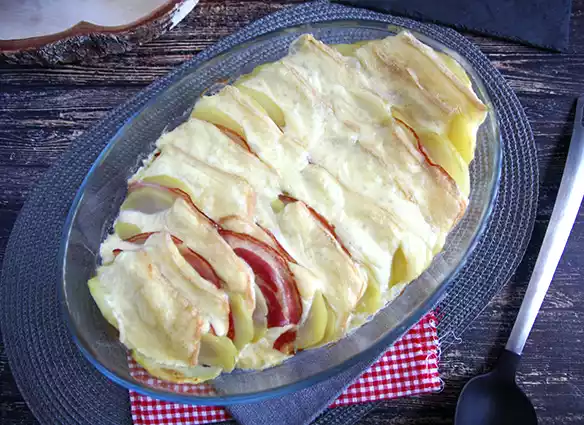 Raclette-gratiini