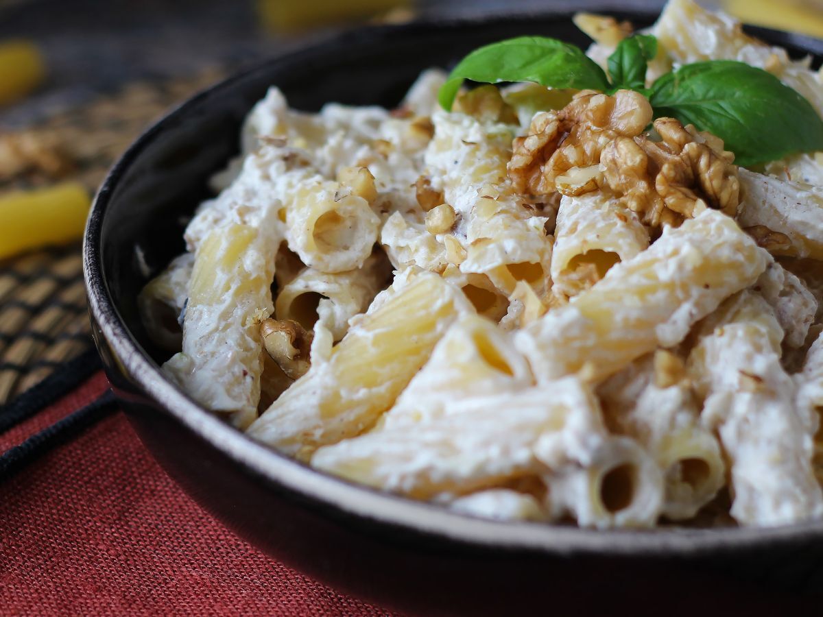 Ricotta- ja saksanpähkinäpasta: kermaista ja rapeaa - kuva 3
