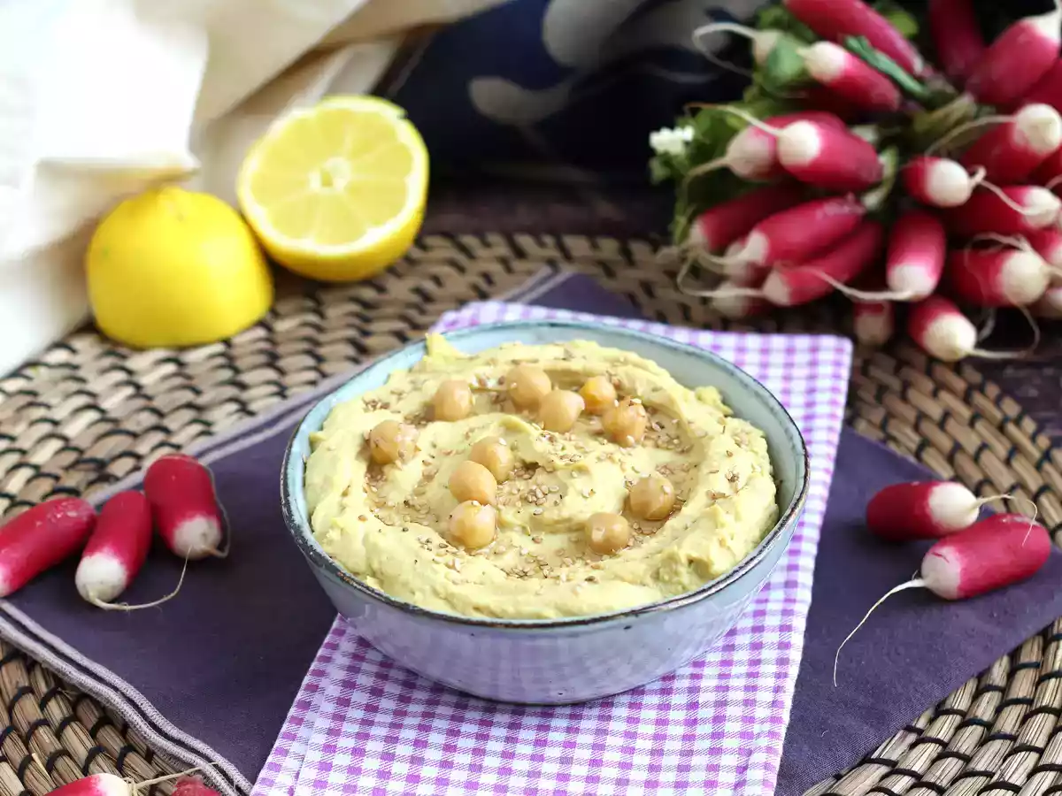 Säilötyllä sitruunalla maustettu hummus herkullisilla makuilla - kuva 3