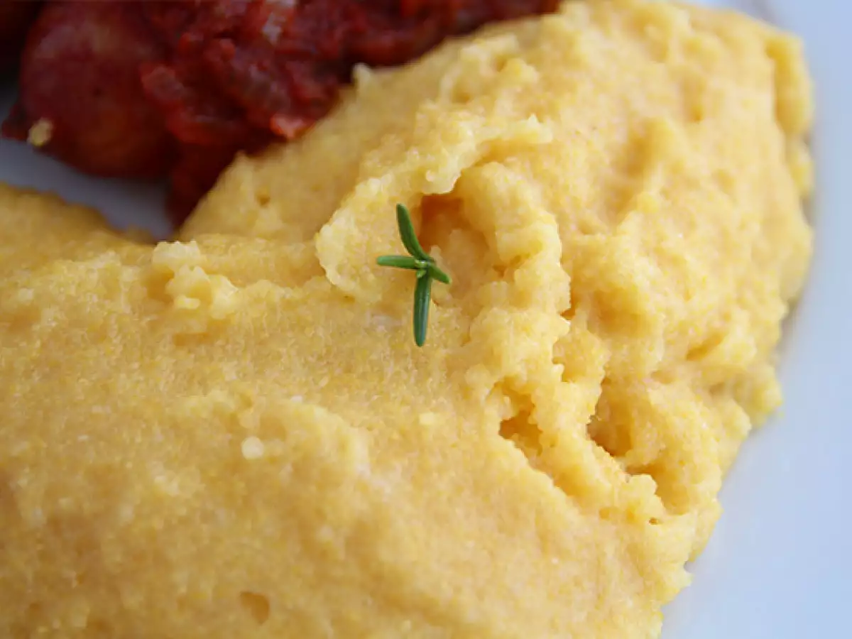 Savoylaiset diot-makkarat ja Comté-polenta - kuva 4