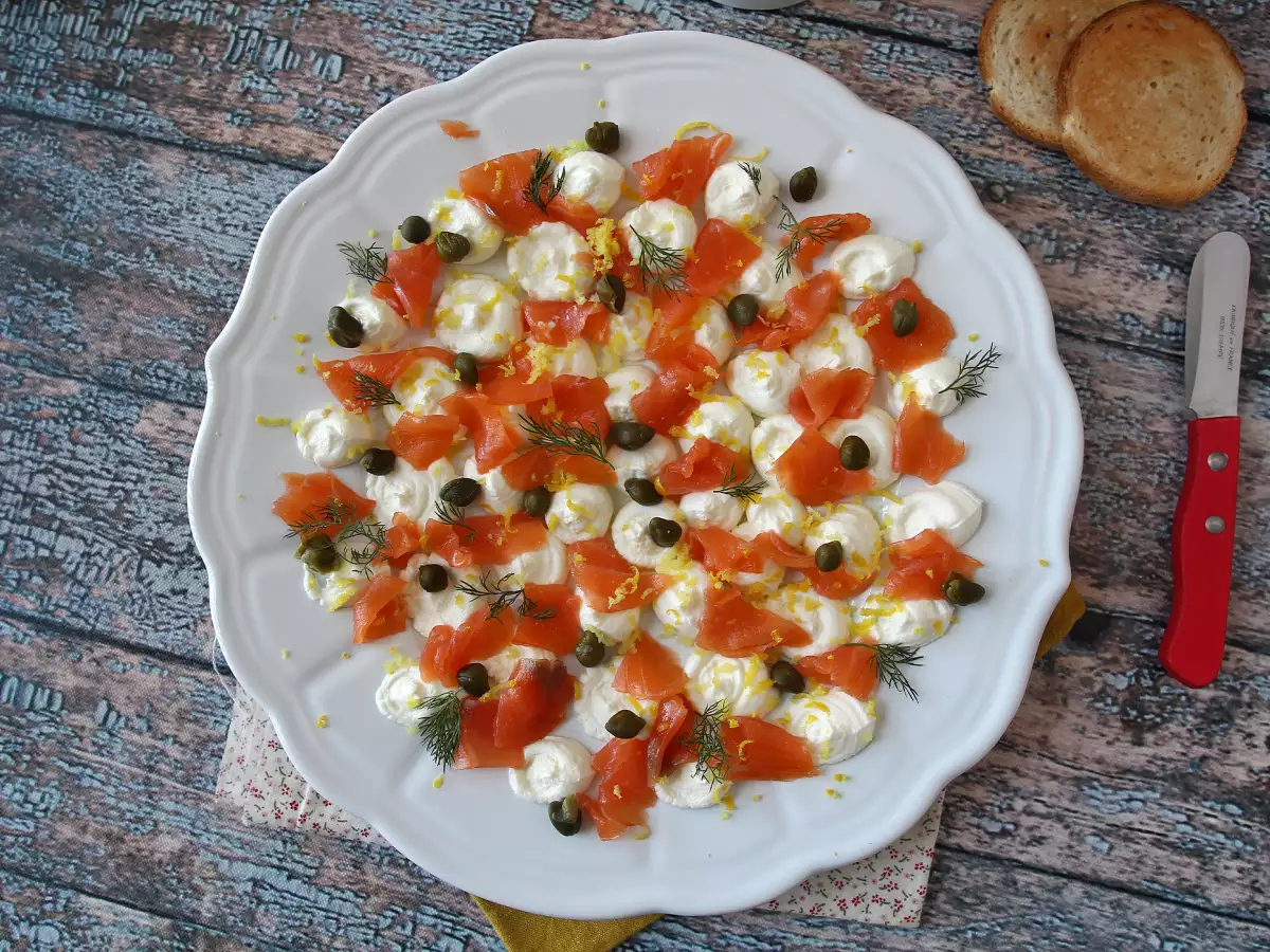 Savulohilevite aperitiivitarjottimelle - kuva 8
