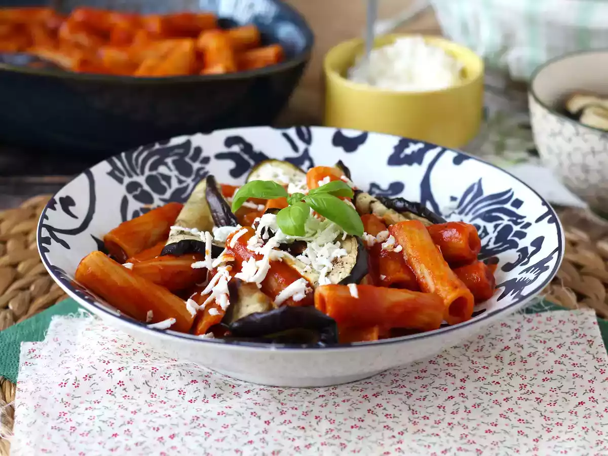 Sicilian pasta munakoisolla, helppo ja kevyt versio - Pasta alla Norma - kuva 6