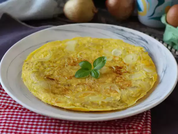 Resepti Sipulifrittata – maukas ja erittäin helppo resepti