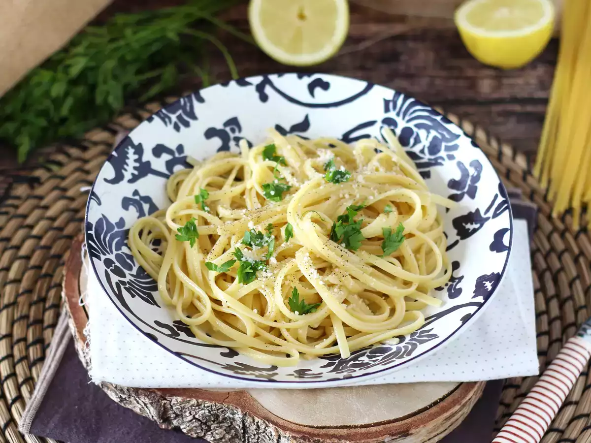 Sitruunapasta – pasta al limone (uusi suosikkiruokasi!)
