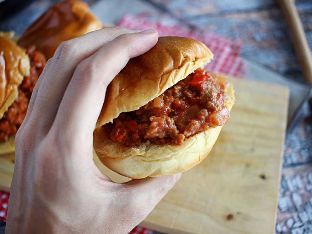 Sloppy Joes -tyylinen hampurilainen - kuva 2