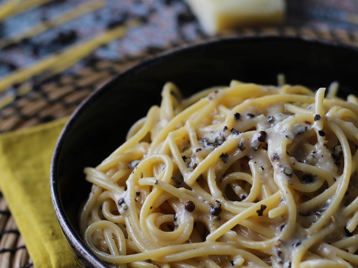 Spagetti cacio e pepe: 3 ainesosaa, makuräjähdys! - kuva 6