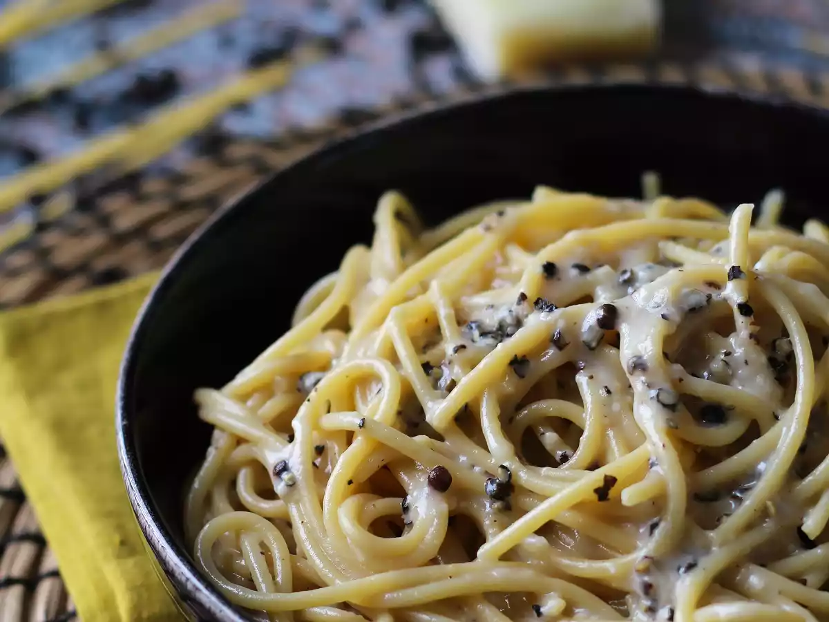 Spagetti cacio e pepe: 3 ainesosaa, makuräjähdys! - kuva 6