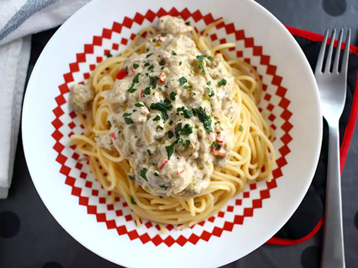 Spagetti munakoisocarbonarakastikkeella - kuva 2