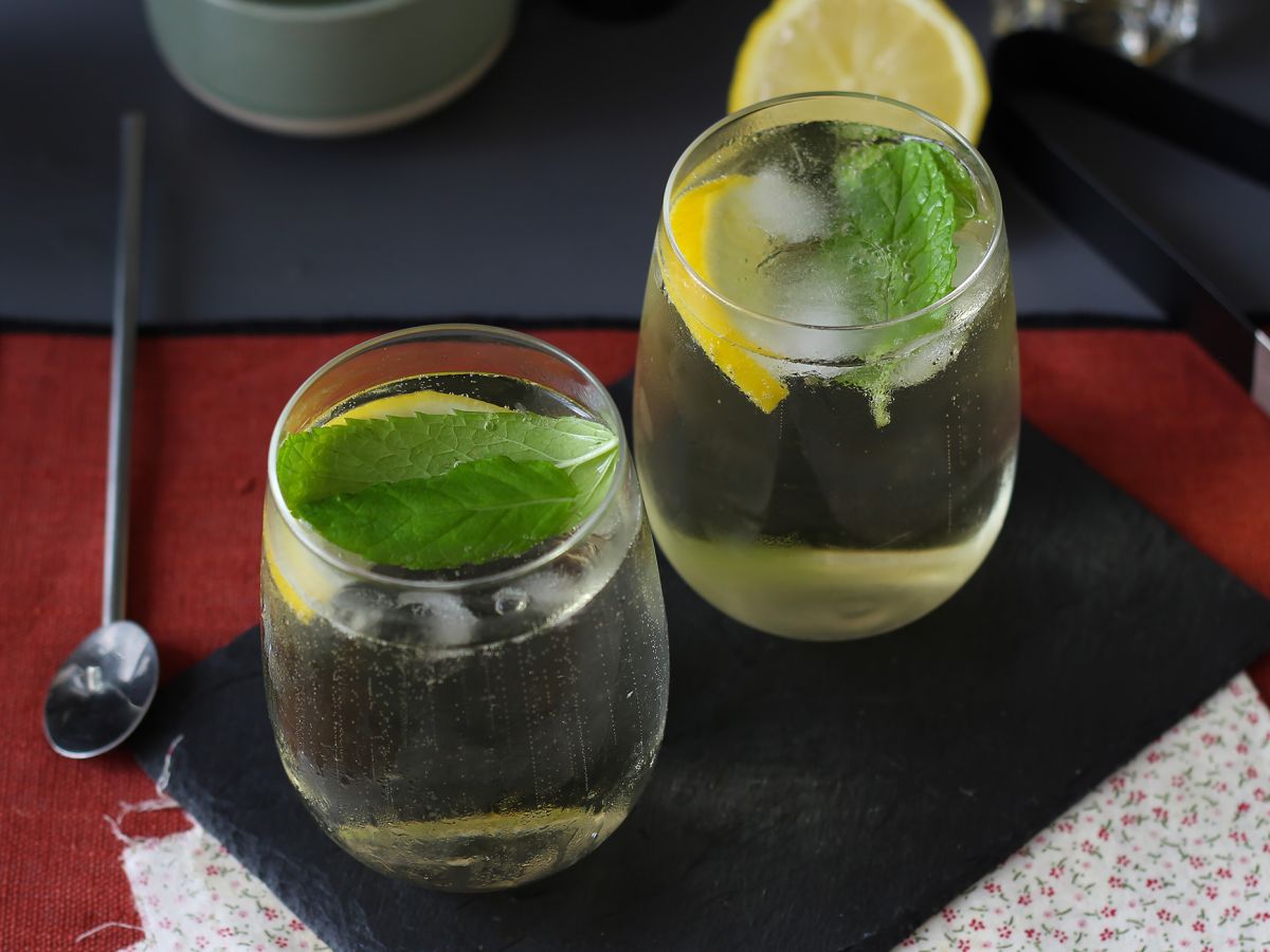 Spritz St-Germain ja elderflower-likööri, kesän erittäin raikas cocktail - kuva 7