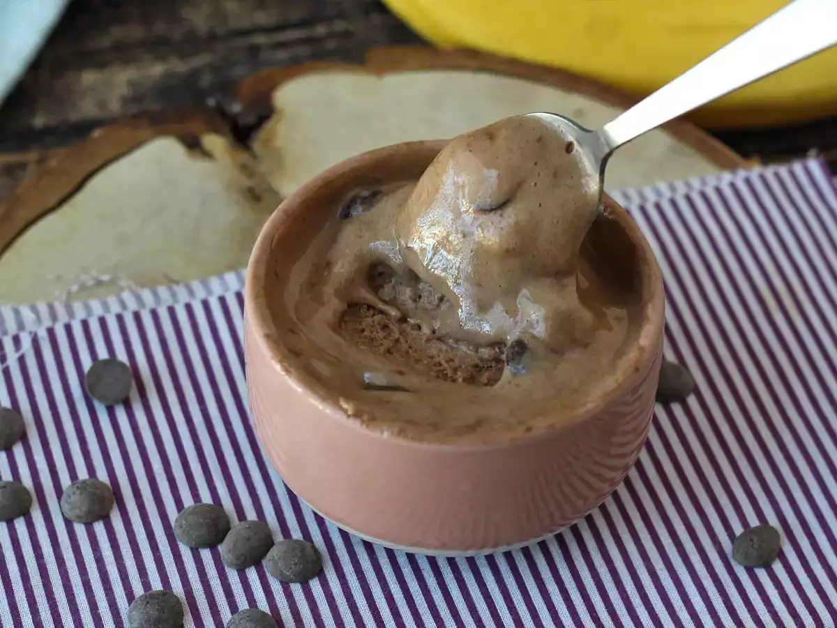 Suklaa heraproteiinijäätelö, valmis 5 minuutissa! - kuva 5