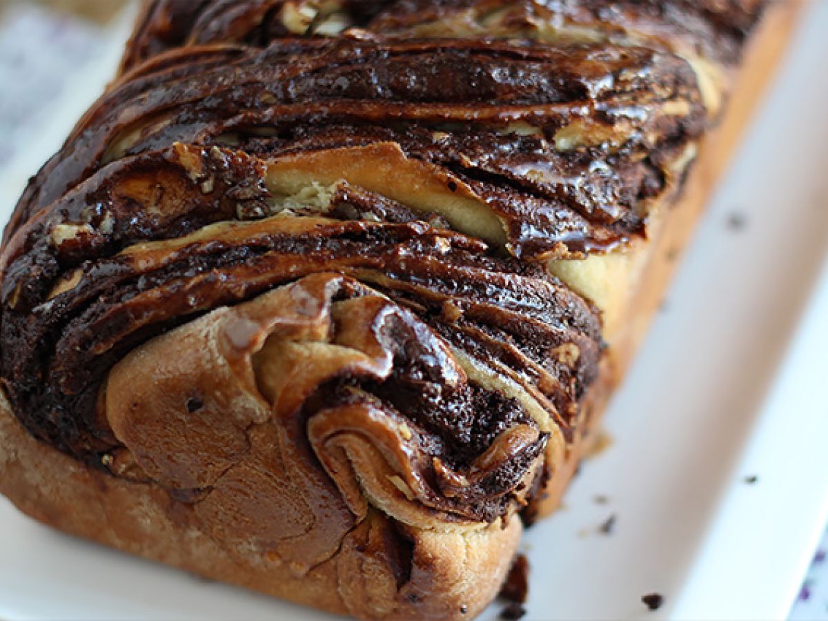 Suklaa- ja hasselpähkinä-babka - kuva 5