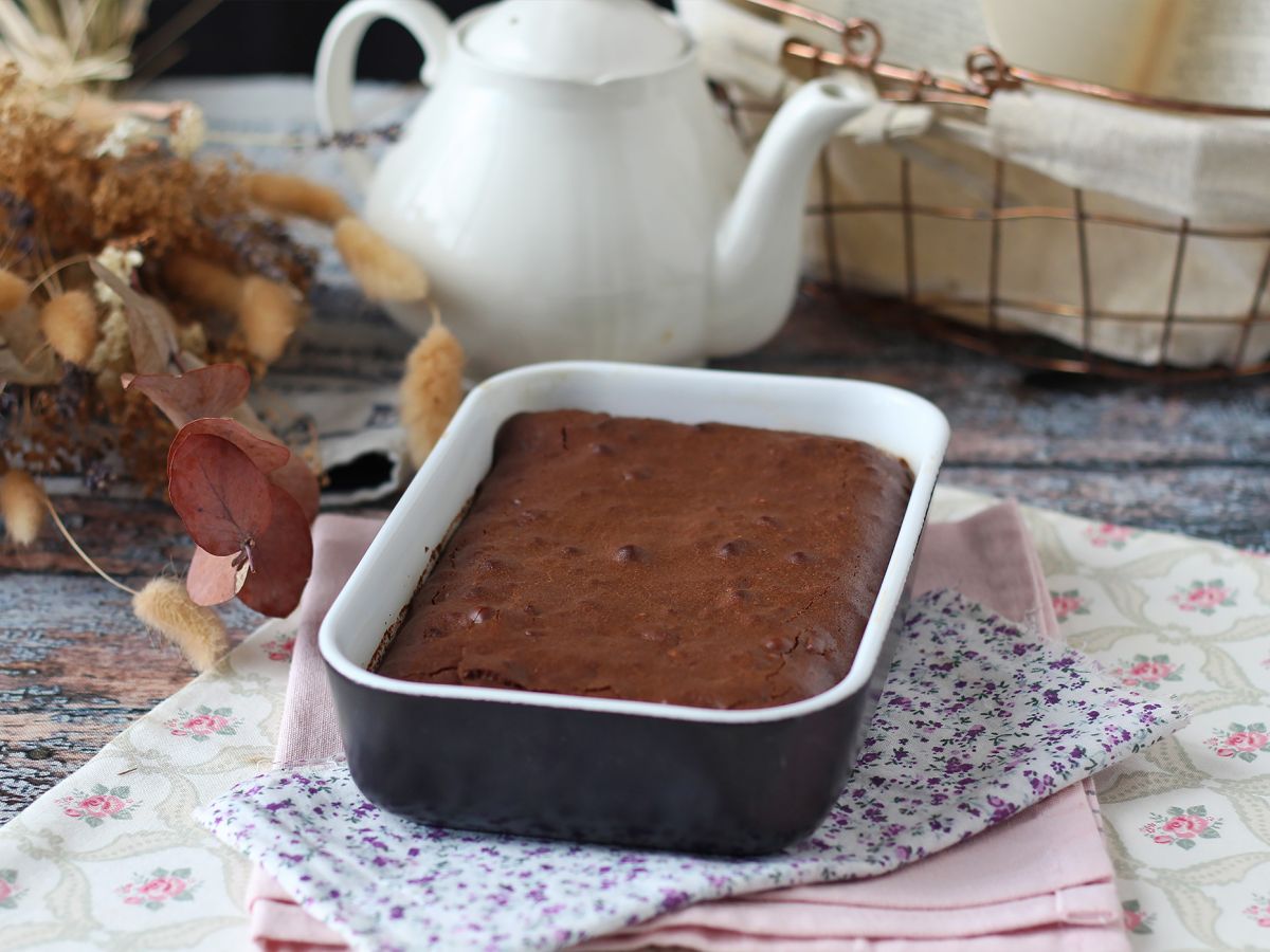 Suklaa- ja saksanpähkinäbrownie Air Fryerissa - kuva 3