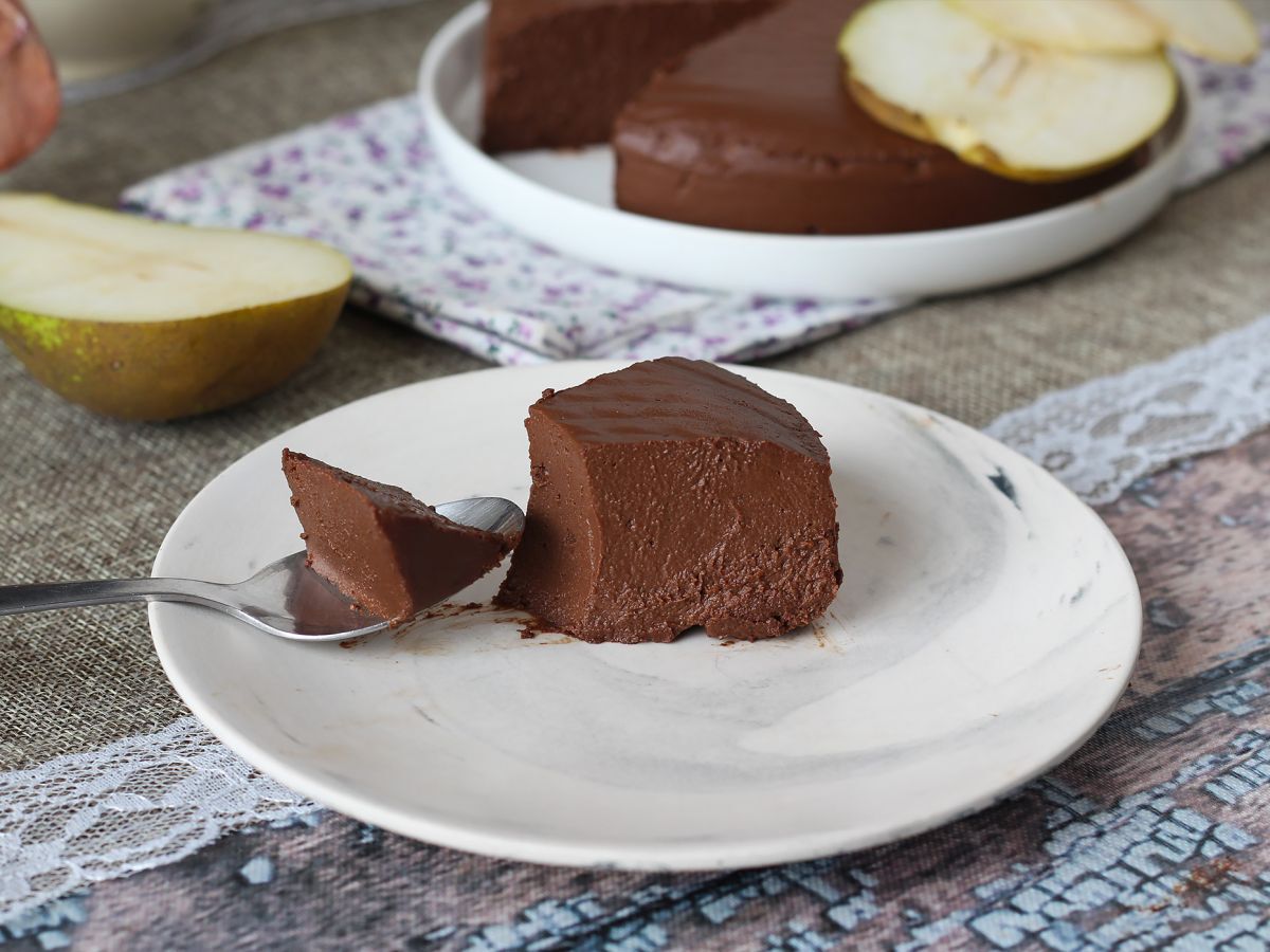 Suklaa-päärynäfudge, superhelppo jälkiruoka, jossa on vain 2 ainesosaa! - kuva 3