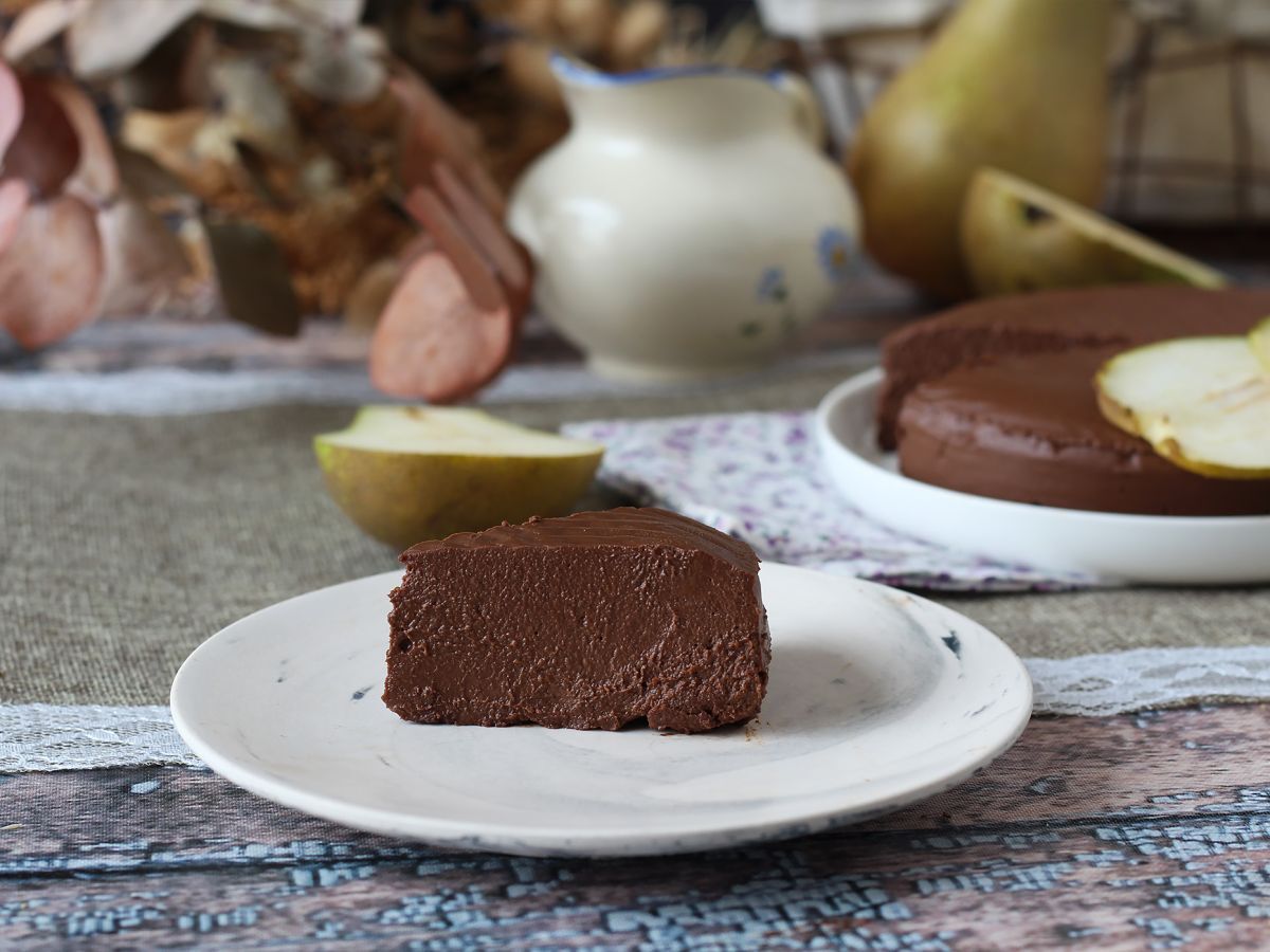 Suklaa-päärynäfudge, superhelppo jälkiruoka, jossa on vain 2 ainesosaa! - kuva 5