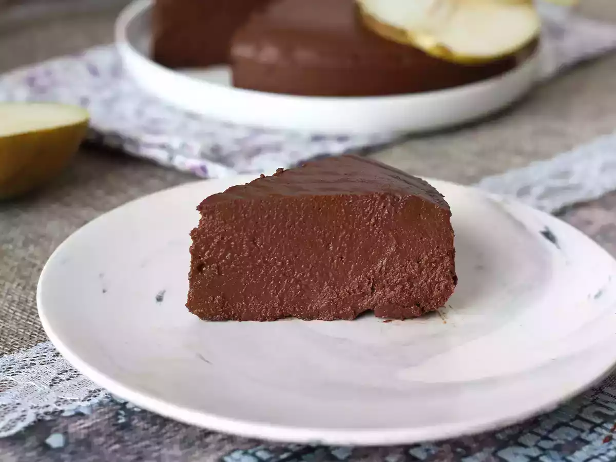 Suklaa-päärynäfudge, superhelppo jälkiruoka, jossa on vain 2 ainesosaa! - kuva 7
