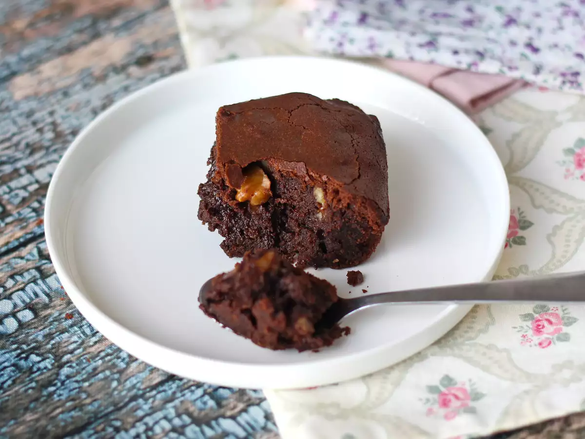 Suklaa-saksanpähkinäbrownie Airfryerissa - kuva 2