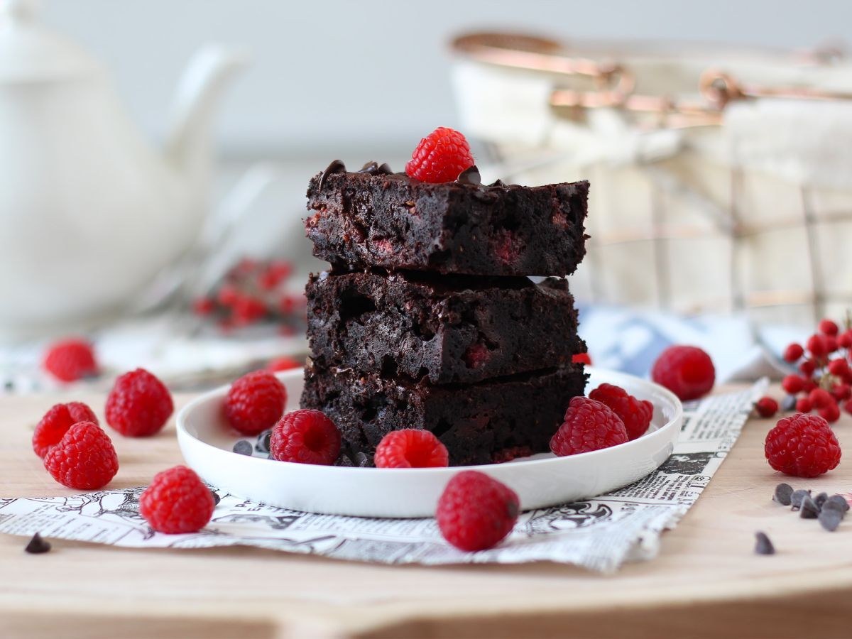 Suklaa-vadelma-brownie, puhdasta herkuttelua! - kuva 3