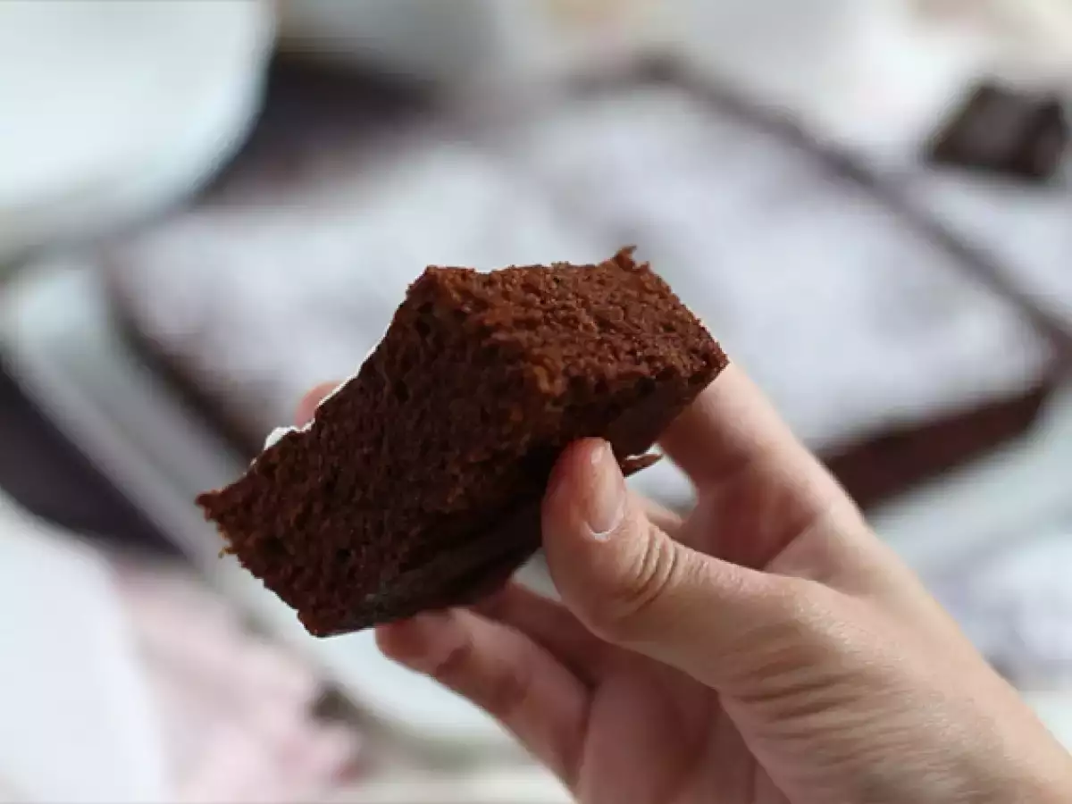 Suklaakakku mikrossa 5 minuutissa - kuva 3