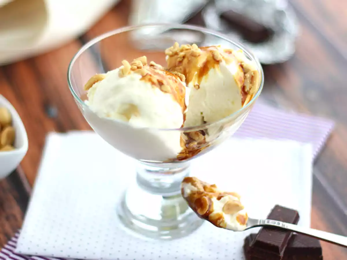 Sundae, makea amerikkalainen jäätelö - kuva 3