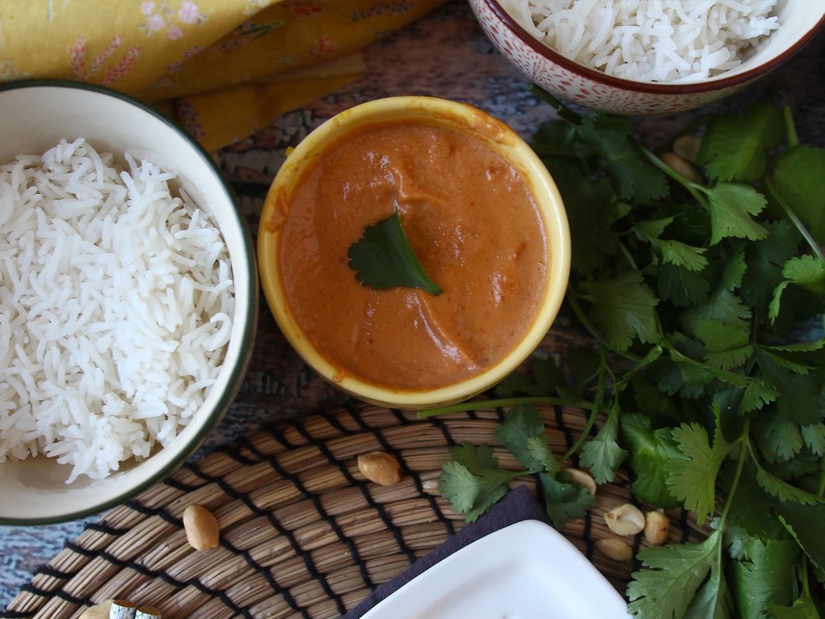 Super lohdullinen maapähkinä-satay-kastike - kuva 2