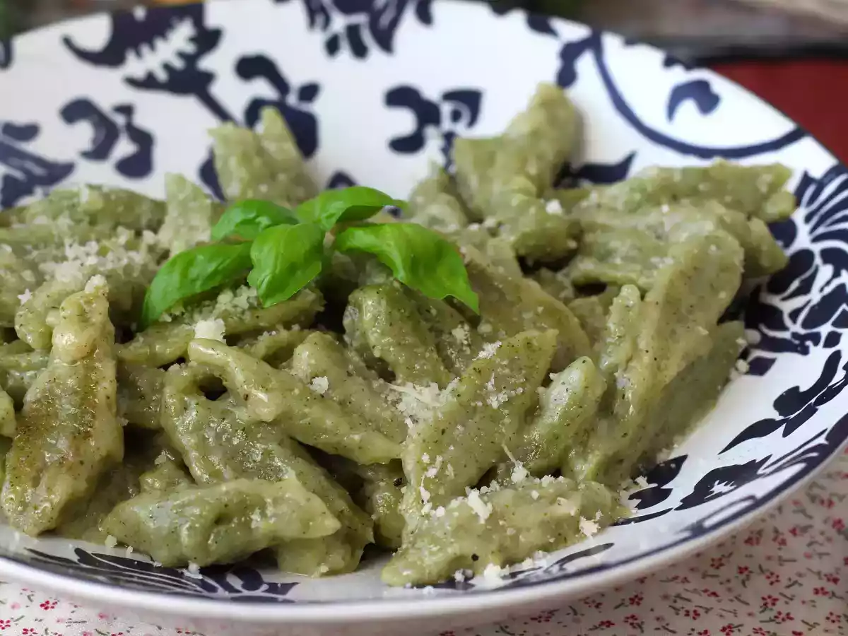 Superhelppo parsakaalipasta, joka saa lapset innostumaan vihanneksista - kuva 6