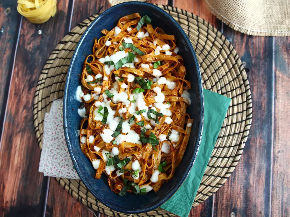 Tagliatelle al forno, hävikin vastainen resepti ylijäämäpastan käyttämiseen. - kuva 3