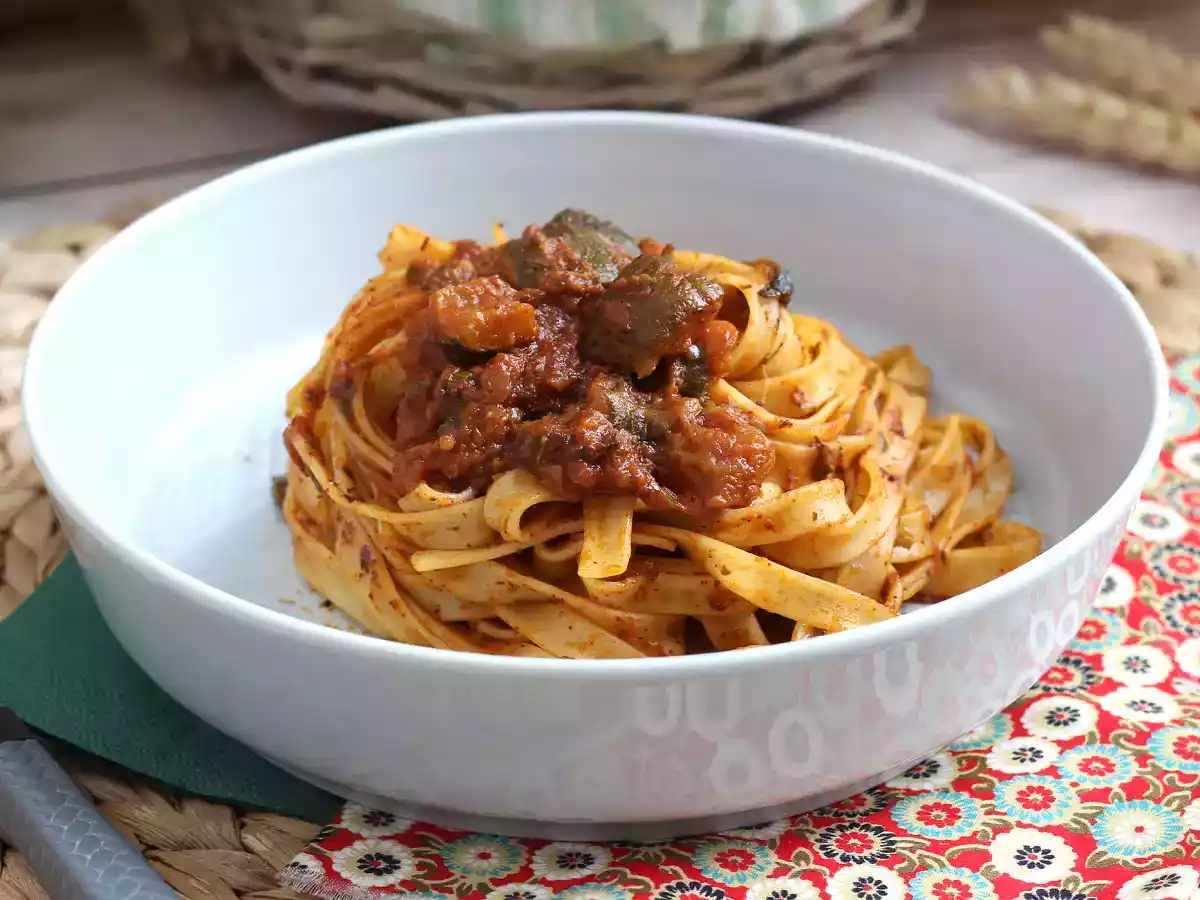 Tagliatelle kesäkurpitsaragutilla: herkullinen kasvisruoka, jota kaikki rakastavat! - kuva 2