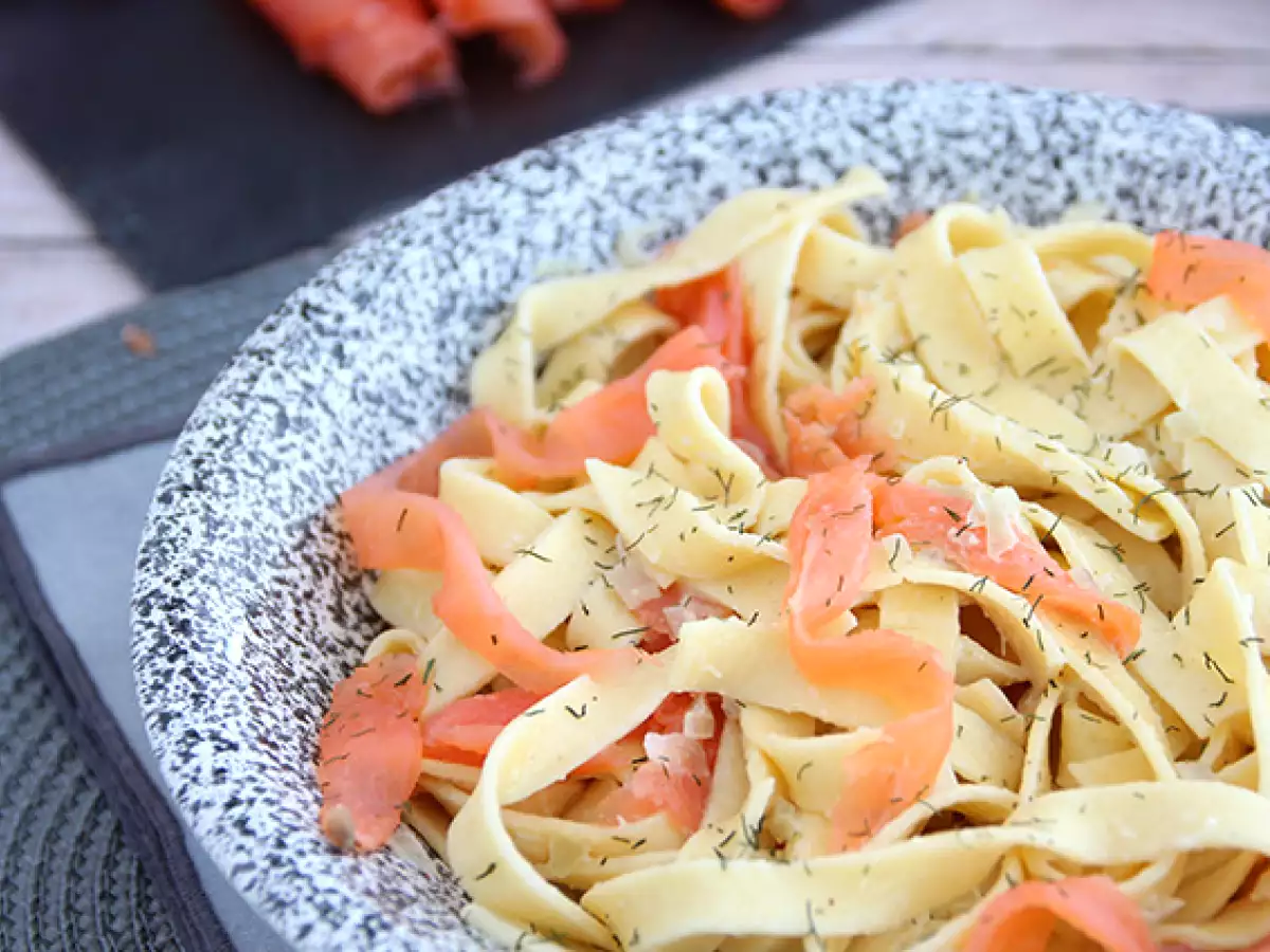 Tagliatelle savulohen ja tillin kanssa - kuva 3