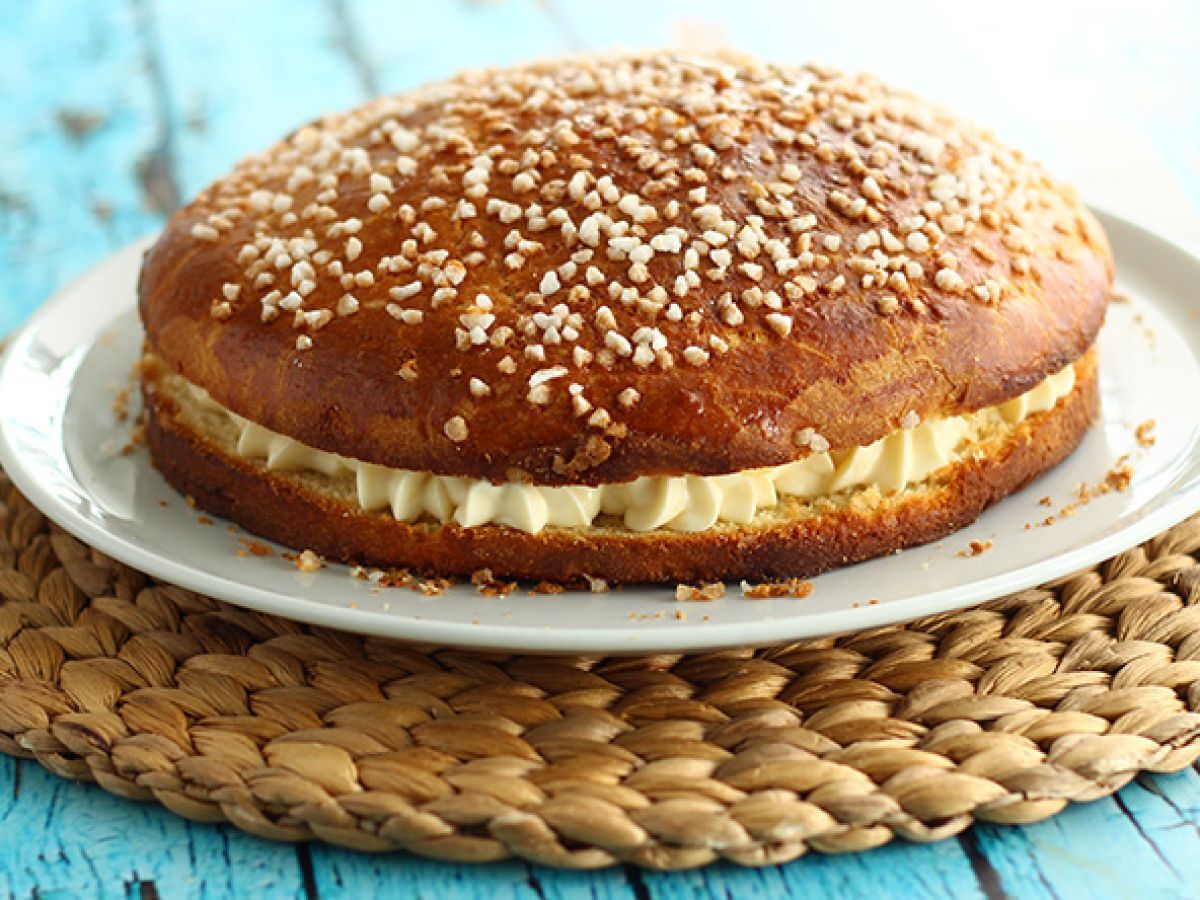 Tarte tropézienne selitetty askel askeleelta