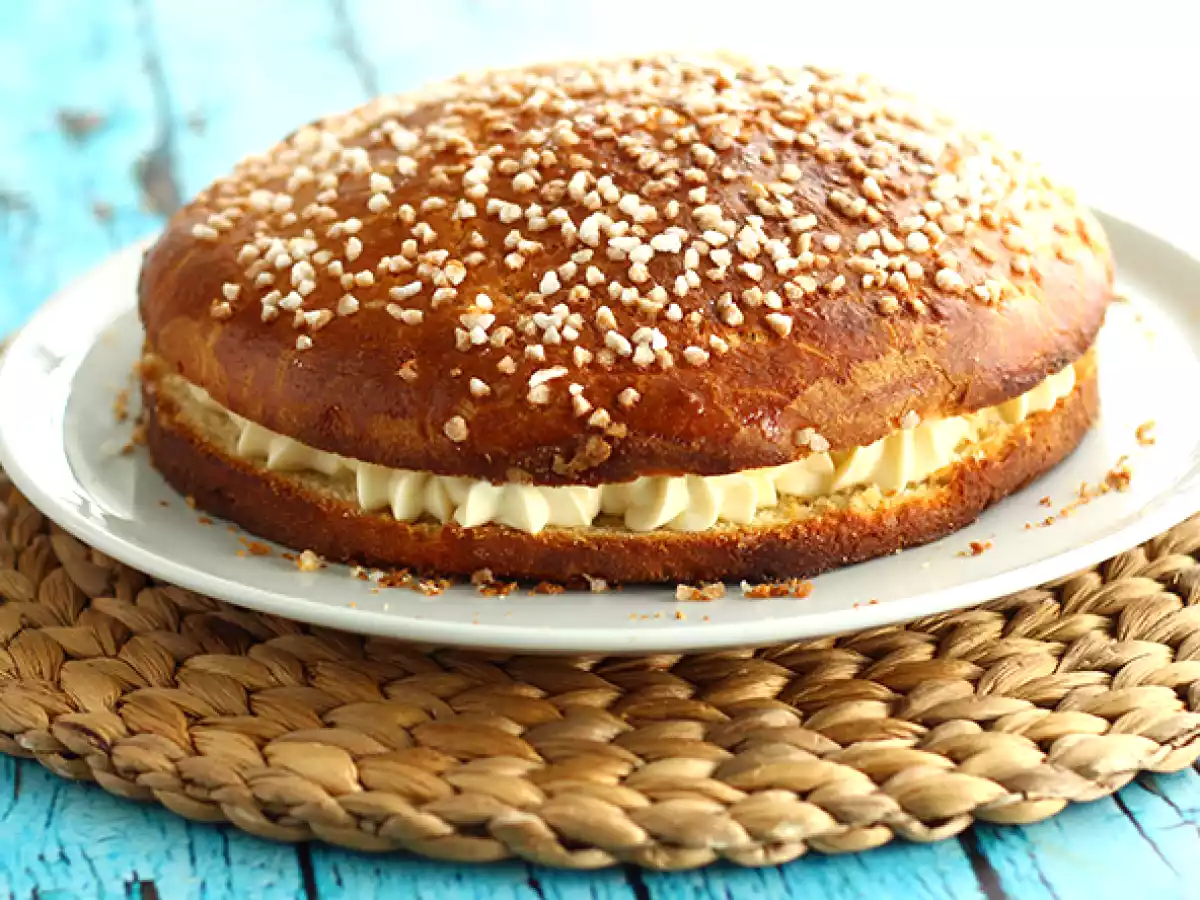 Tarte tropézienne selitetty askel askeleelta