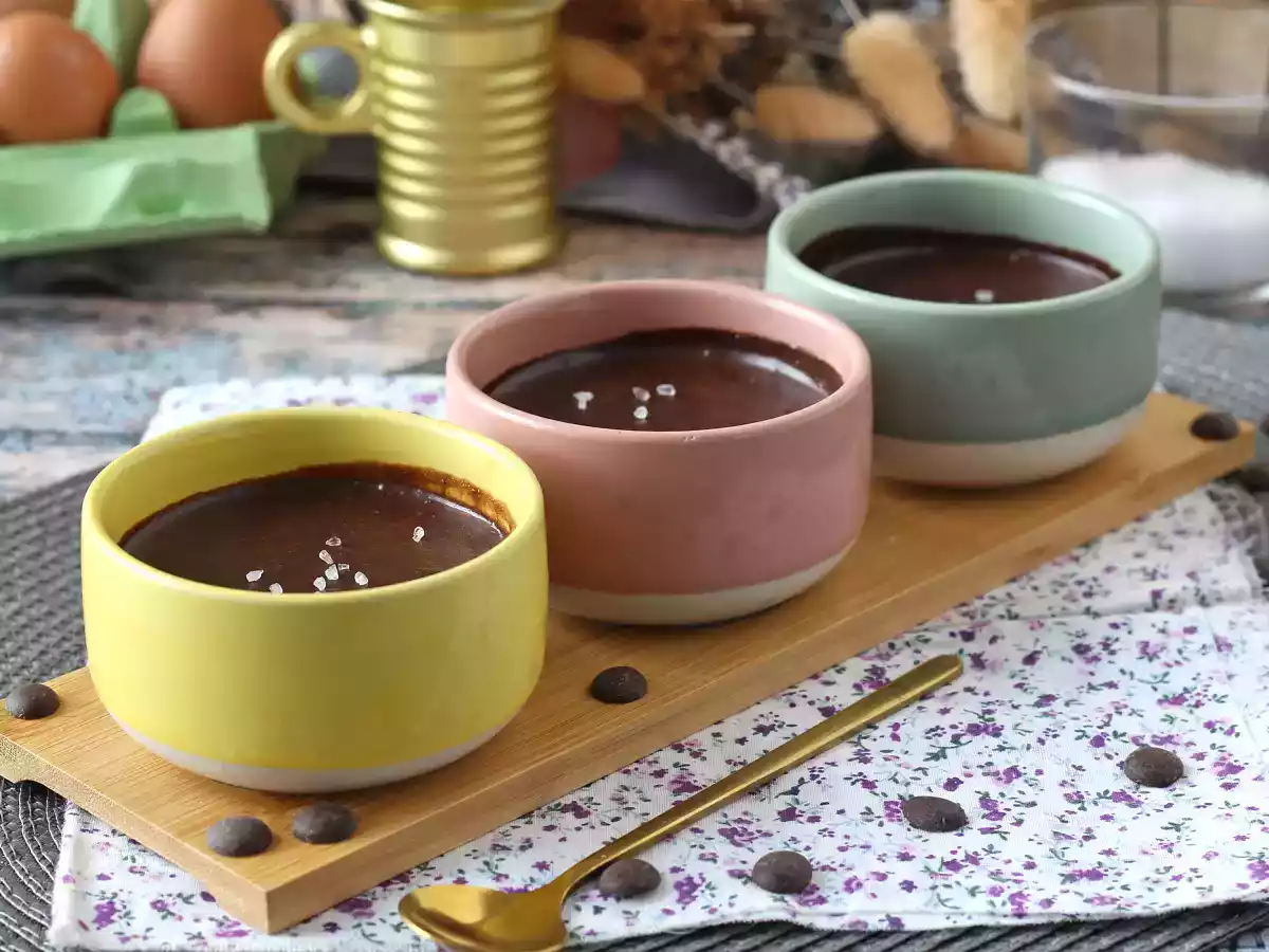 Täydellinen suklaamousse, ultra gourmet, jossa on ripaus suolaa. - kuva 5
