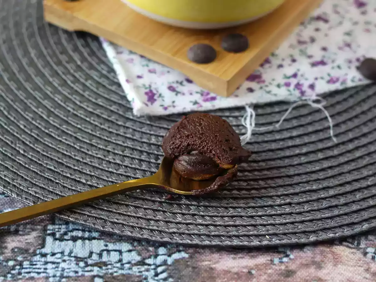 Täydellinen suklaamousse, ultra gourmet, jossa on ripaus suolaa. - kuva 7