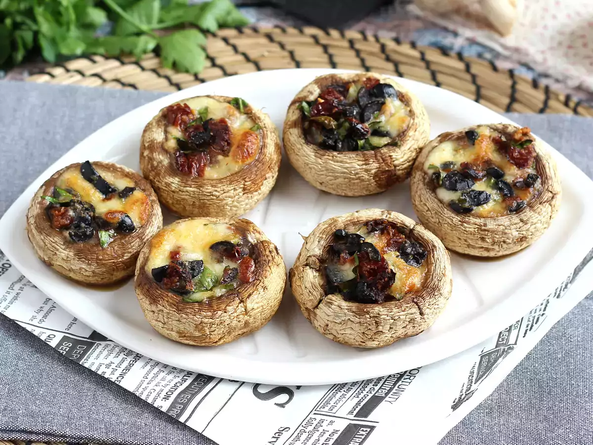 Täytetyt ja paistetut sienet uunissa (loistava idea aperitiiviksi). - kuva 5