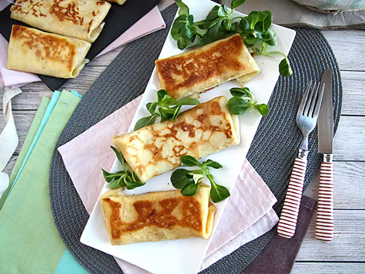 Täytetyt pannukakut béchamel-kastikkeella, juustolla ja kinkulla - kuva 6