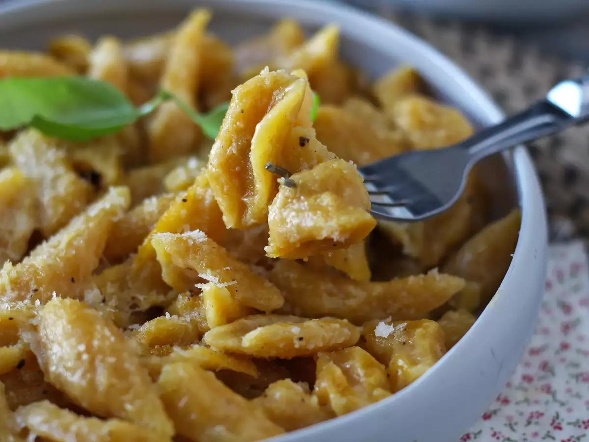 Tuorepasta myskikurpitsasta – vain kaksi ainesosaa - kuva 2