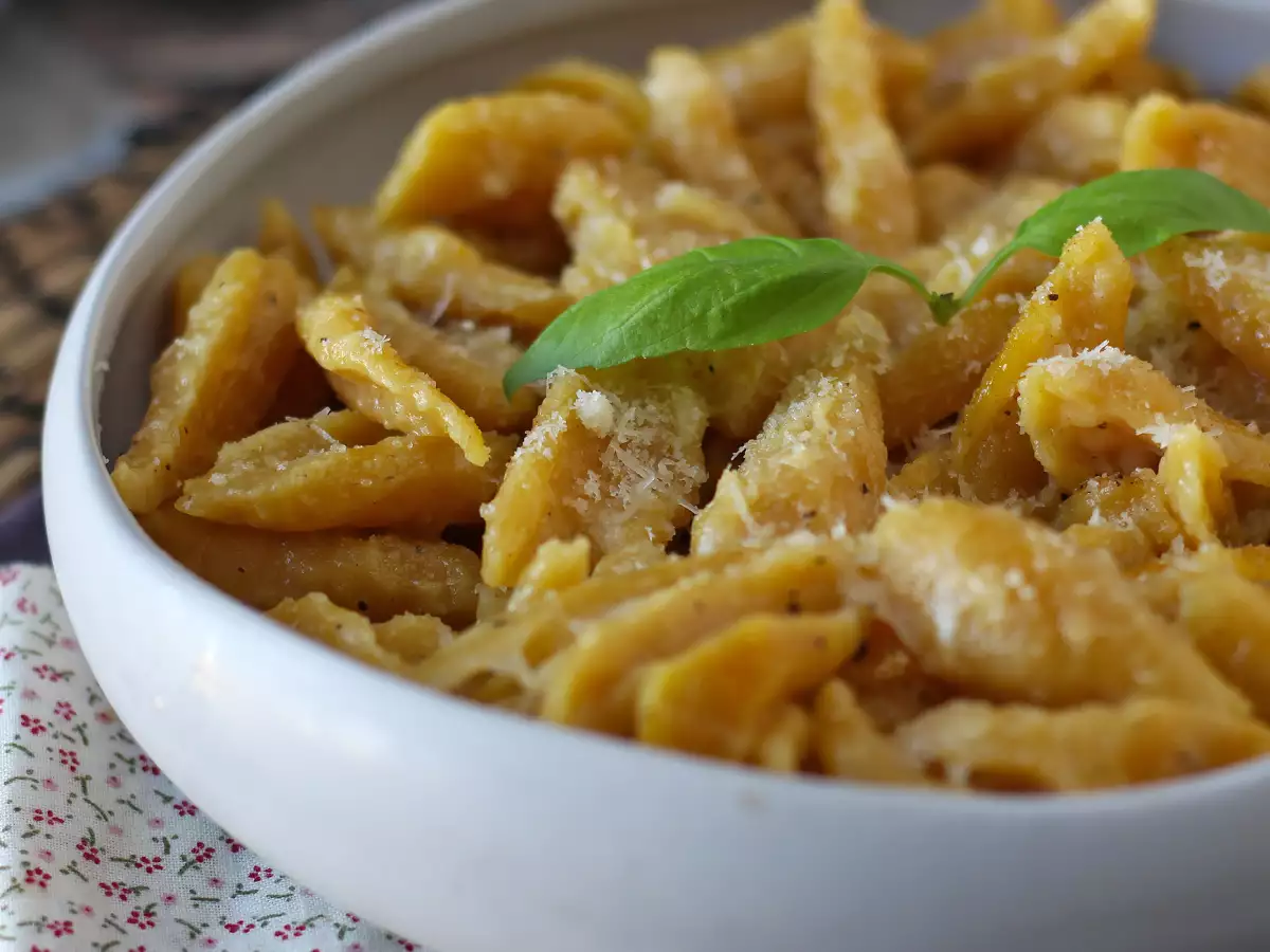 Tuorepasta myskikurpitsasta – vain kaksi ainesosaa - kuva 3