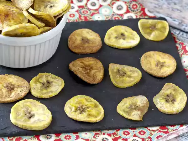 Resepti Uunissa paistetut plantain-lastut