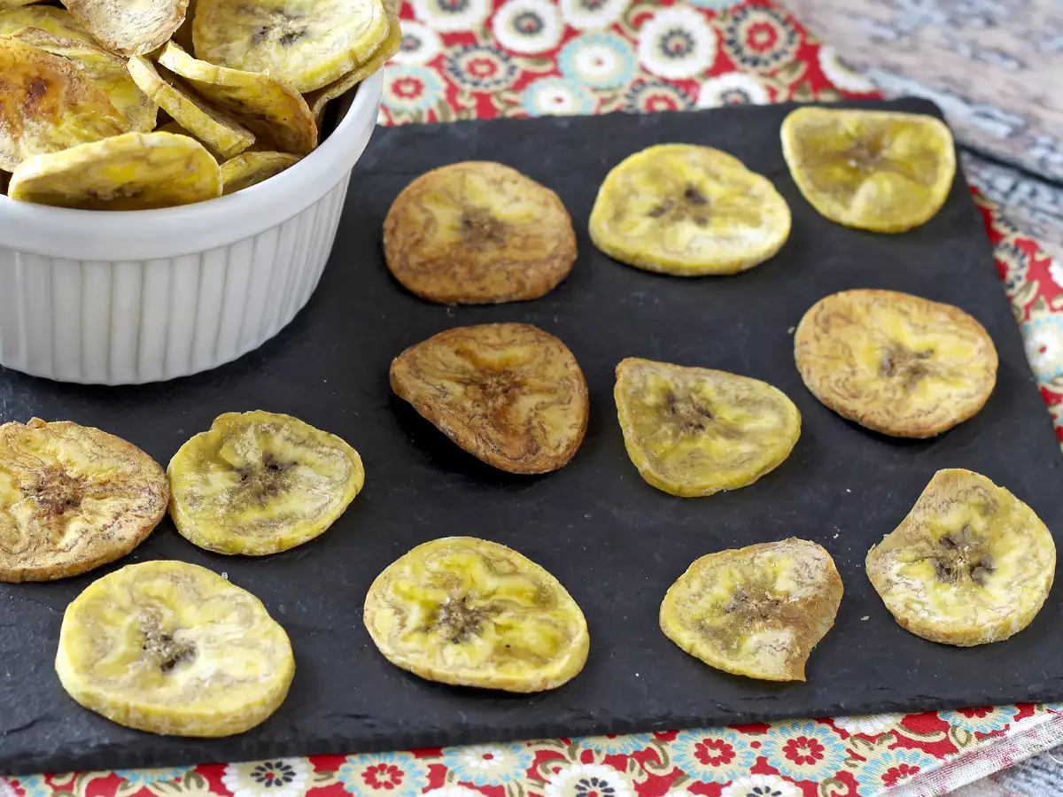 Uunissa paistetut ruokabanaanisipsit