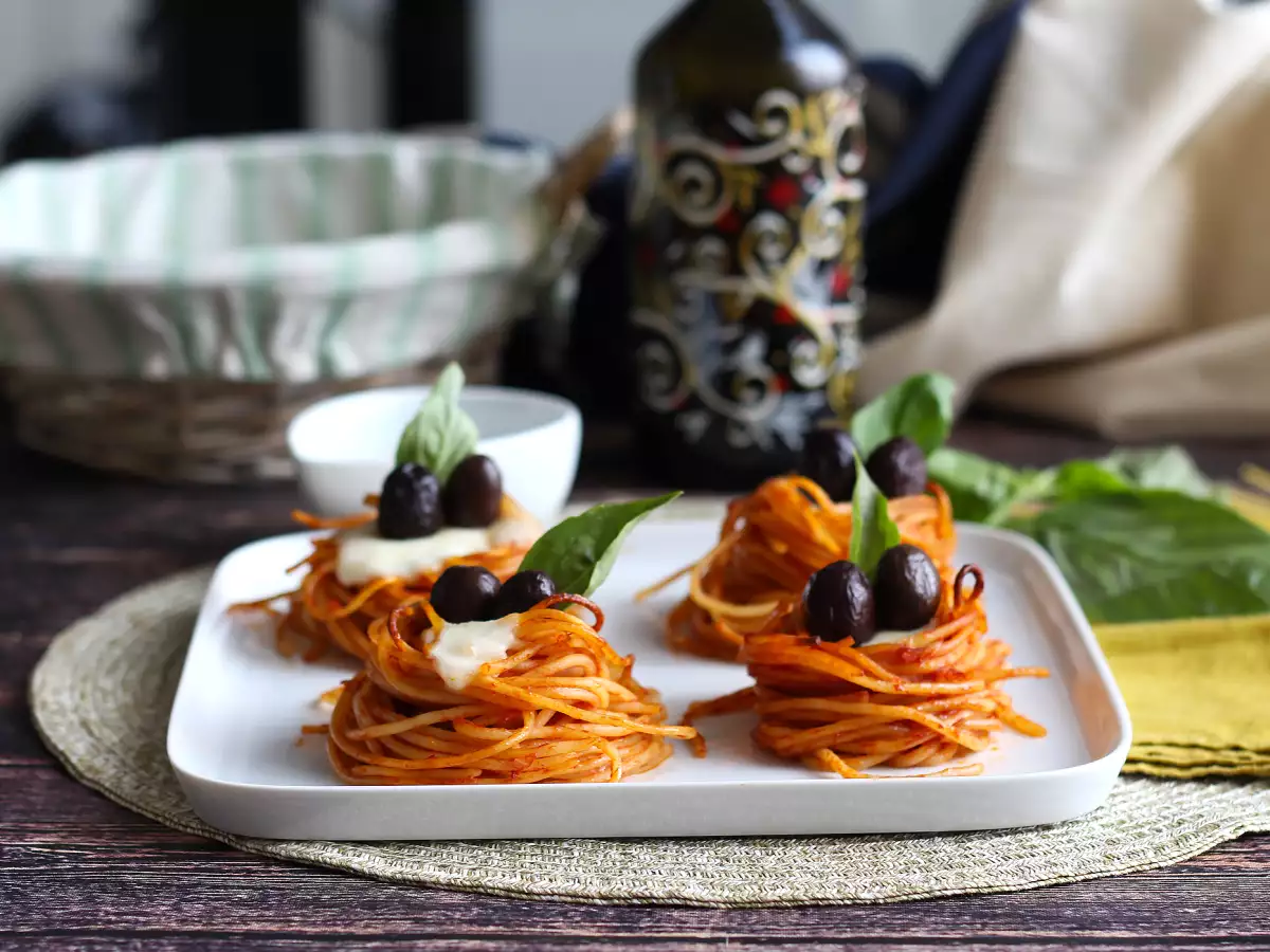 Uunissa paistetut spagettipesät – herkullinen ja helppo alkuruoka - kuva 3